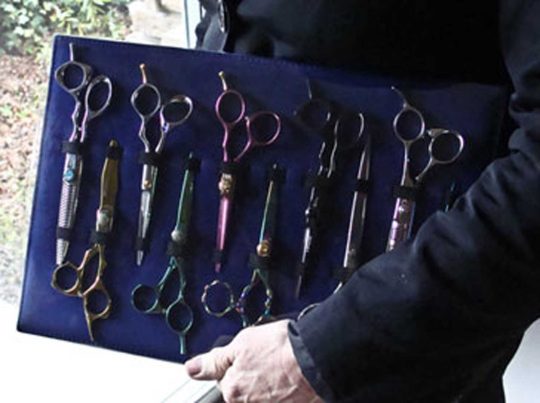 10 Scissor Salesman Display Case with Clear Flap